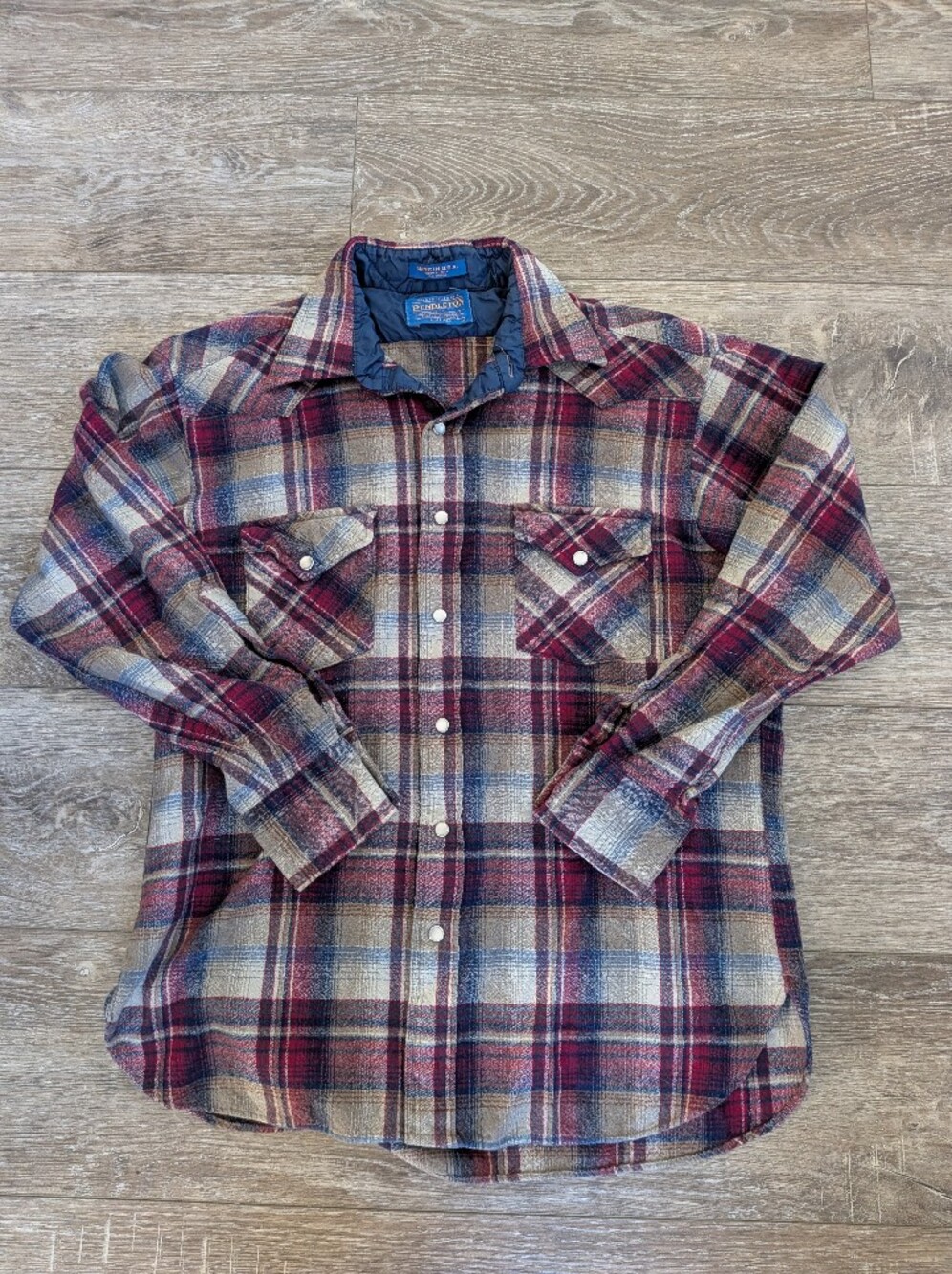 Vintage 1970s Pendleton Button-up (Women's Large)